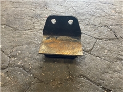 SCANIA RUBBER BRACKET 1370142