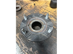 MAN OUTPUT FLANGE 81.39115-0525