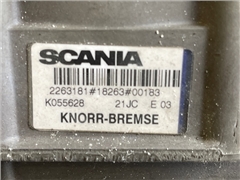 SCANIA FOOT BRAKE MODULE 2263181