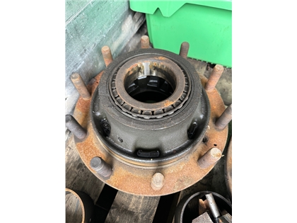 SCANIA REAR HUB 1814214