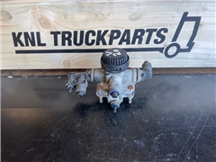 VOLVO VALVE 20590781