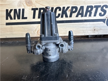 MAN VALVE  81.52101-6295