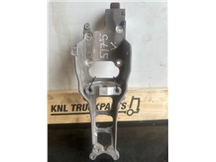 SCANIA CAB BRACKET 2899402