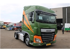 DAF XF Ciągnik siodłowy DAF XF 440 + EURO 6 + NICE TRUCK