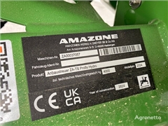 Nowy rozsiewacz nawozów zawieszany Amazone ZA-TS H