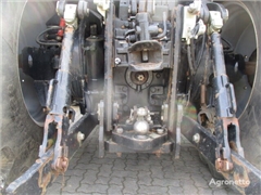 Ciągnik kołowy Massey Ferguson 8470 Dyna VT