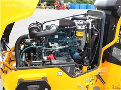 Nowy mini walec JCB CT 260 - 120