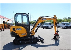 Nowa minikoparka JCB 8029 CTS