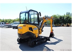 Nowa minikoparka JCB 8029 CTS