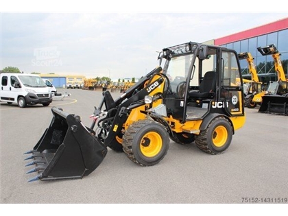 Nowa ładowarka kołowa JCB 403 Smart Power Kabine -