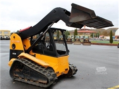 Miniładowarka gąsienicowa JCB Robot 1110 T