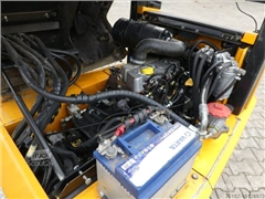 Miniładowarka JCB 403