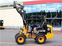 Nowy ładowarka czołowa teleskopowa JCB 403 Smart P