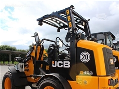 Nowy ładowarka czołowa teleskopowa JCB 403 Smart P