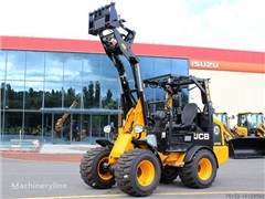 Nowy ładowarka czołowa teleskopowa JCB 403 Smart P