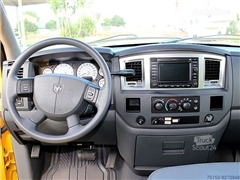 Pick-up Dodge RAM 1500 Quad Cab Big Horn Edition