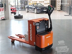 Nowy paleciak elektryczny Doosan LEDH 18AC