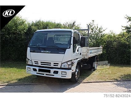 Isuzu NQR 75