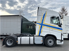 Volvo FH Ciągnik siodłowy Volvo FH 500 12.2017 STANDARD from BELGIUM / NEW CLUTCH / 2 TANKS / AU