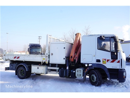 Żuraw samojezdny IVECO Eurocargo 120E18 Crane Palf