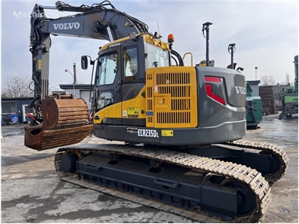 Koparka gąsienicowa Volvo ECR235DL Topcon