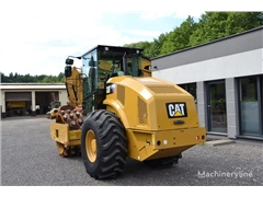 Walec drogowy Caterpillar CAT CP 54B