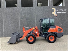 Kubota-R-070