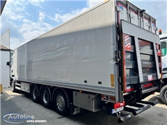 Scania R410 Mitsubishi Multitemp 3 zone, 8x4, 2000 kg lif