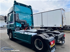 DAF CF Ciągnik siodłowy DAF CF 400 Euro 6, Space Cab, NL truck