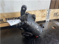 VOLVO STEERING GEAR 20901108