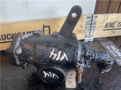 VOLVO STEERING GEAR 20729161