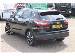 Minivan Nissan Qashqai + AUTOMATIC + NAVI