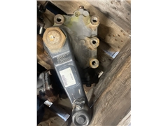 VOLVO STEERING GEAR 21466592