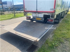 Naczepa furgon Vogelzang bloemen en planten oplegg