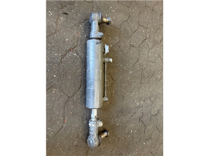 VOLVO STEERING CYLINDER  21854537