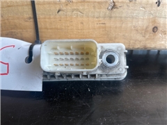 SCANIA JUNCTION BOX 2734889