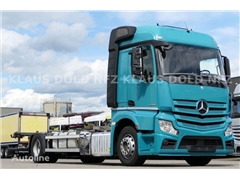 Mercedes Actros Ciężarówka podwozie Mercedes-Benz Actros 1836 BDF