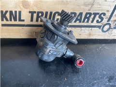 VOLVO STEERING PUMP 22587133