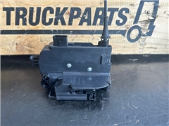 SCANIA DOOR LOCK RIGHT NGS 2640858