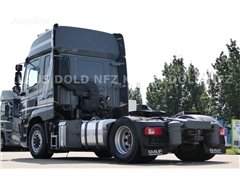 DAF CF Ciągnik siodłowy DAF CF 460