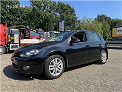 Uszkodzony hatchback Volkswagen Golf VI, 1.4 TSI e