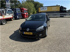 Uszkodzony hatchback Volkswagen Golf VI, 1.4 TSI e