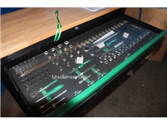 Regał półkowy JUNGWILE JW42XL 9 lades gevuld met 2