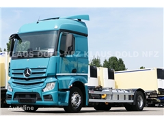 Mercedes Actros Ciężarówka podwozie Mercedes-Benz Actros 1840