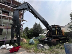 Hyundai HX235 LCR High Reach