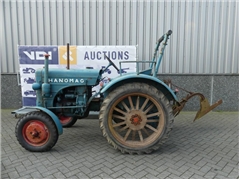 Hanomag R16