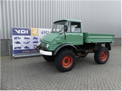 Unimog 406