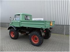 Unimog 406