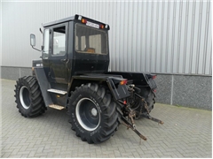 MB Trac 700