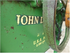 John Deere Hand Sheller